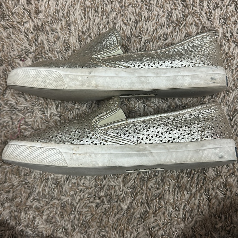 Sperry’s - Picture 2 of 4
